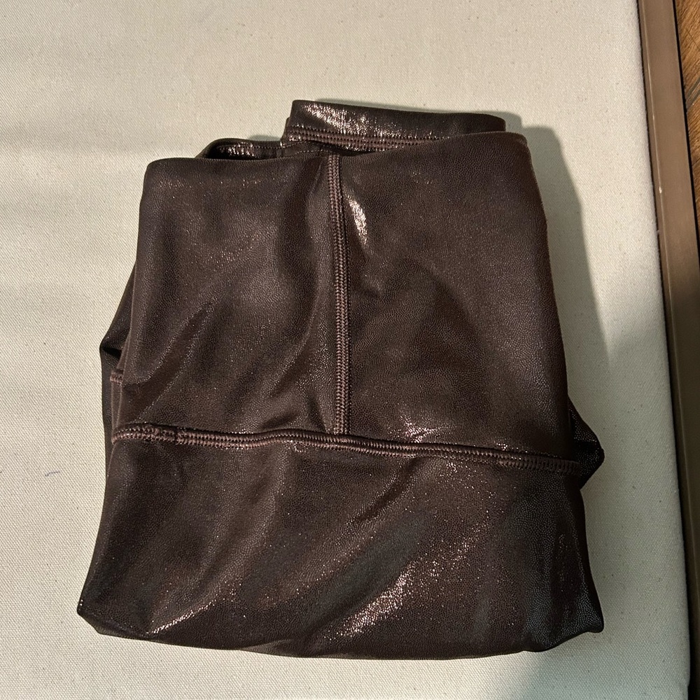 ☕️🍂🍁🎇Athleta Bronze Metallic 
 Leggings - Picture 9 of 9
